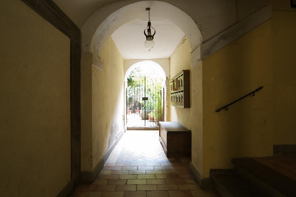 Charming Trastevere Apartment ローマ エクステリア 写真
