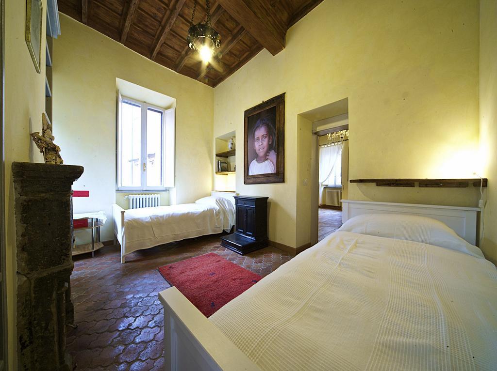 Charming Trastevere Apartment ローマ エクステリア 写真